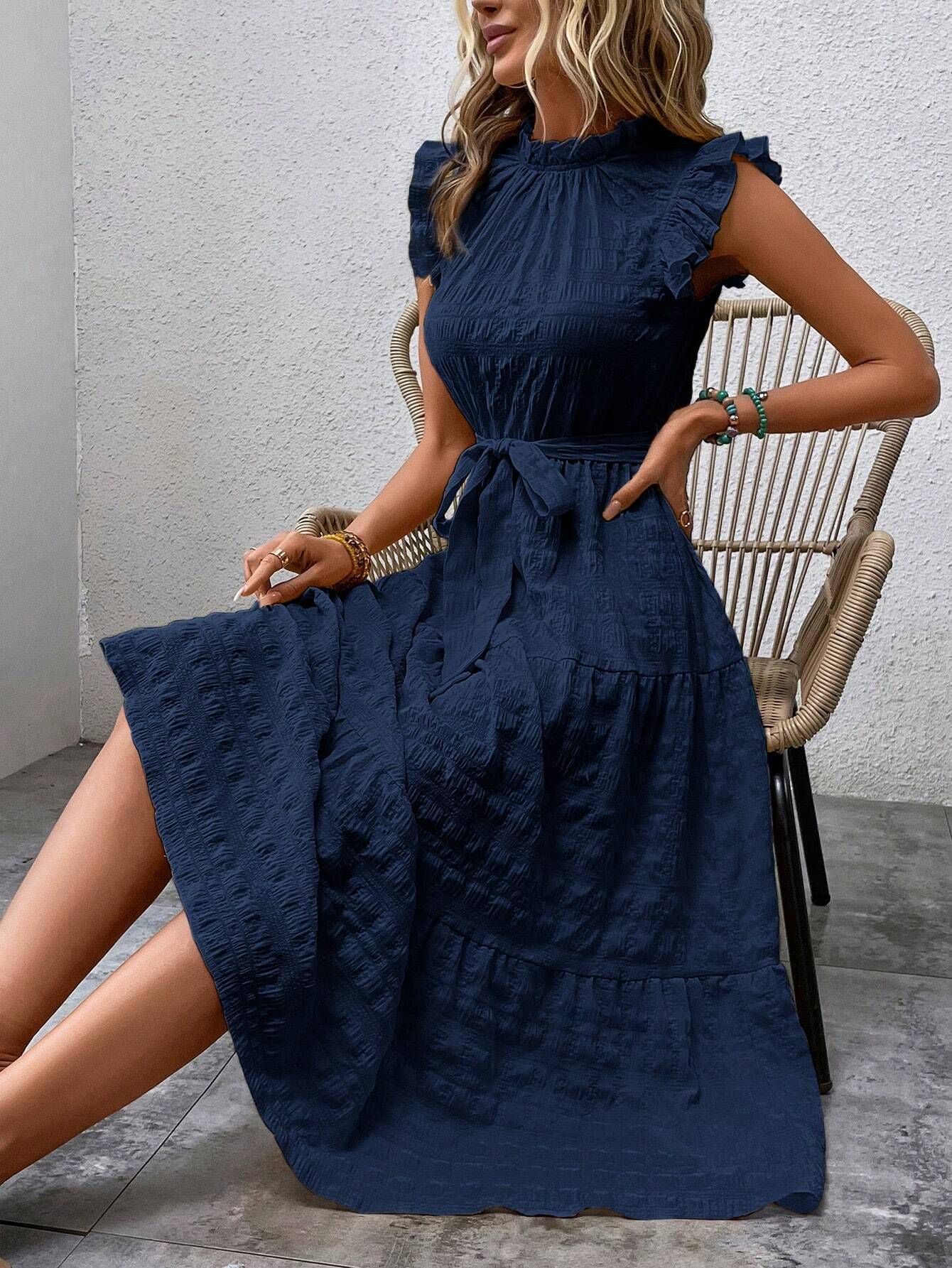 Women's Regular Dress Streetwear Scalloped Neckline Lettuce Trim Sleeveless Solid Color Midi Dress Daily display picture 21