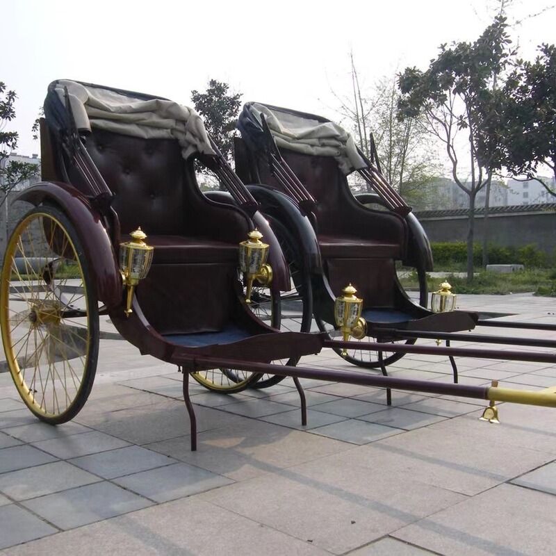 Antique human yellow car three-wheel retro old Shanghai yellow car double wedding can pull guests sightseeing stage props