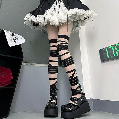 Summer thin breathable socks for women: velvet calf-length leg-shaping socks, compression stockings, JK-style anti-odor sock sets, and over-the-knee styles for spring and autumn.