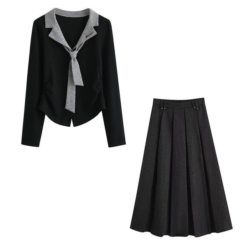 American-Style Slim-Fit Knit Sweater, Elegant Top, Vintage High-Waisted Pleated Skirt, Season-Appropriate Blazer Collar Suit for Women, Autumn Embroidery