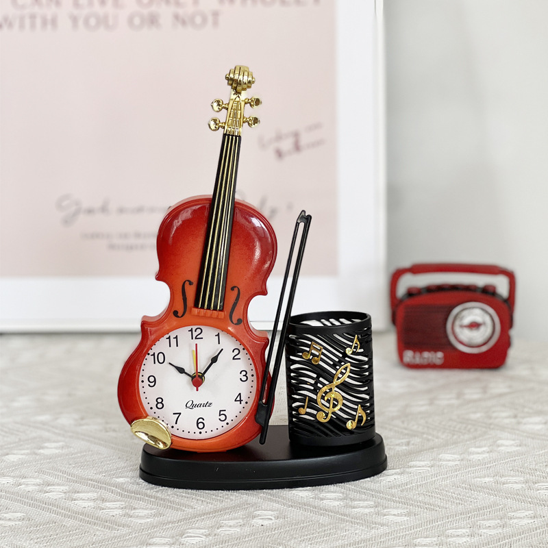 Red violin, pens holder
