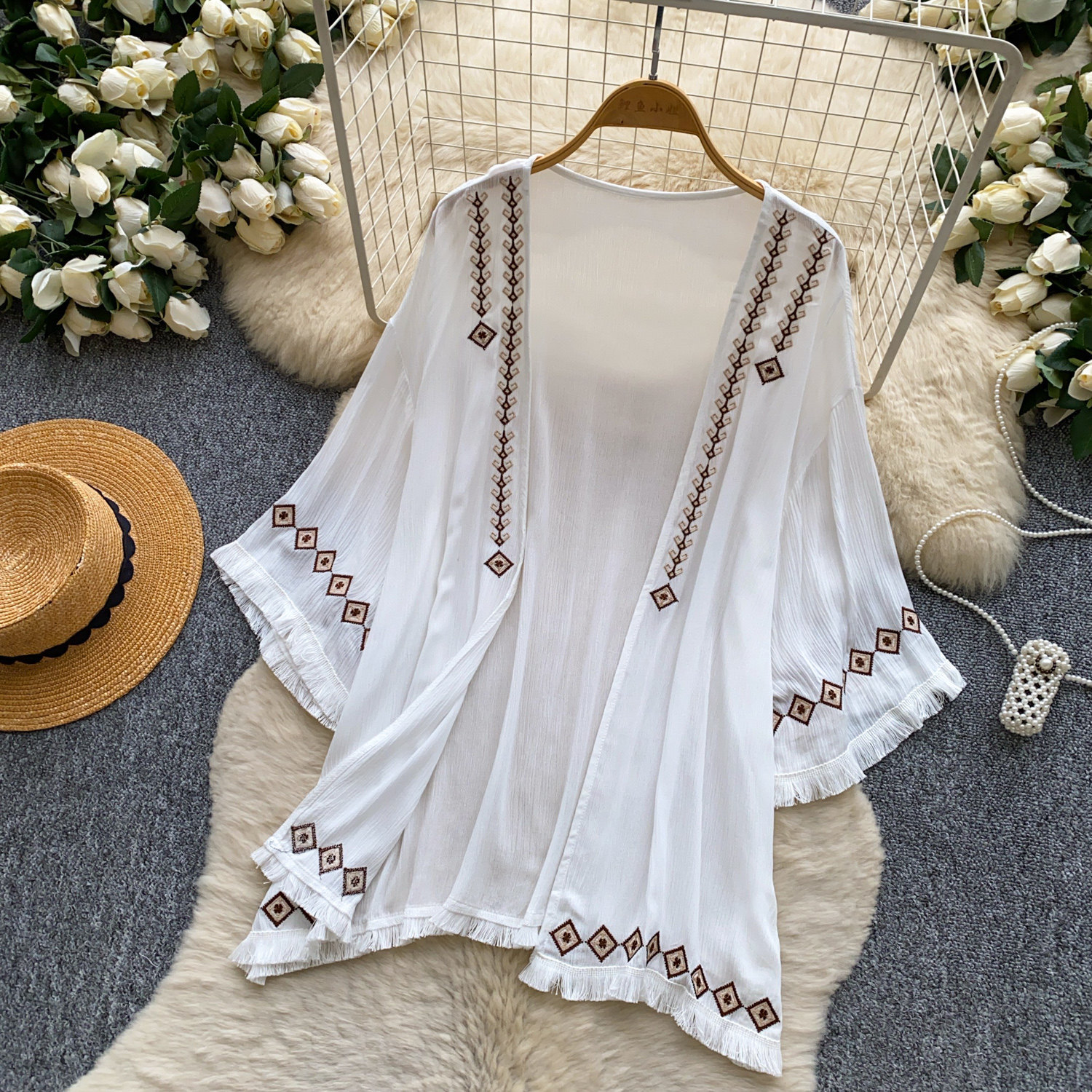 Women's White Retro Embroidery Tassel Cardigan Loose Fitting Summer Vacation Elegant Shirt Top_ecoleips.com