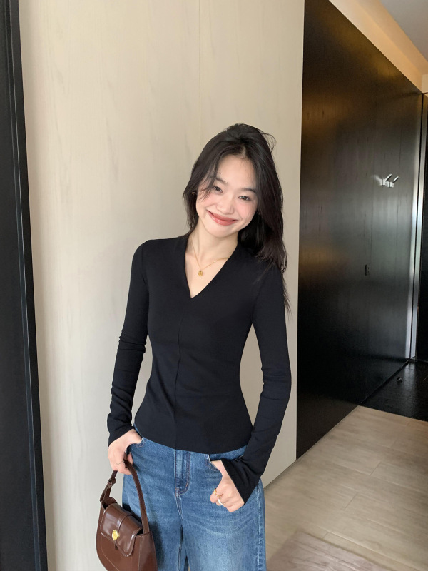 pusumede 自由街头 黑色v领长袖针织衫女修身内搭显瘦打底上衣|undefined