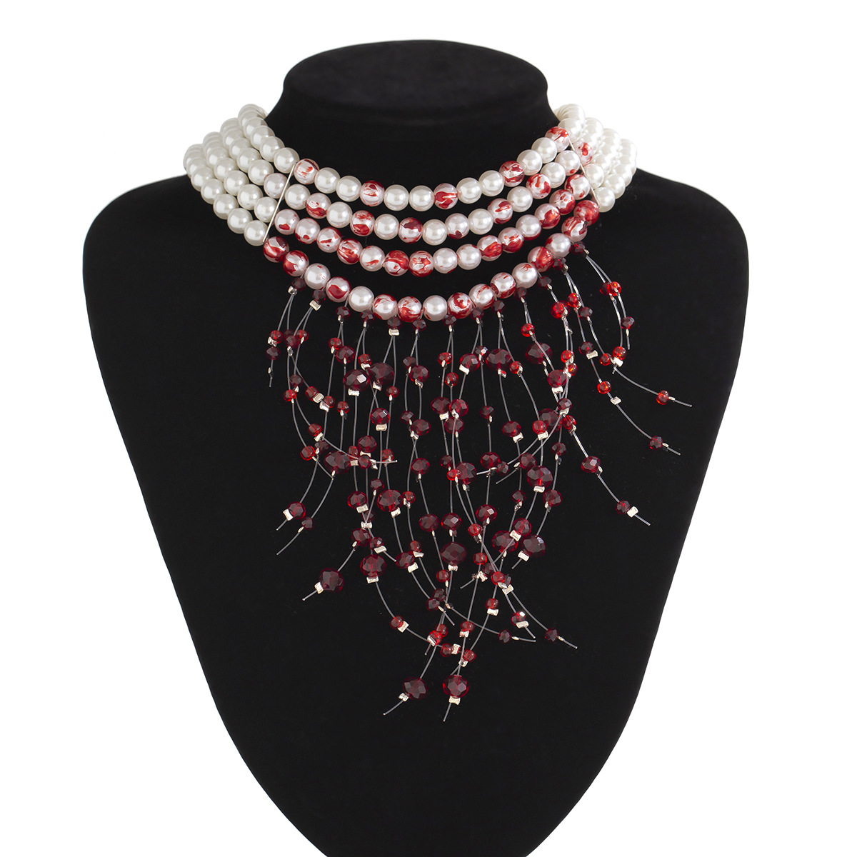 Collier ras de cou gothique en perles avec pendentif goutte_voghion.com