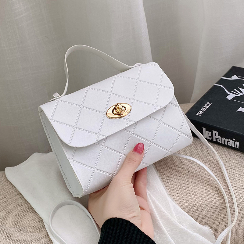 Fresco bolso de reducción de edad2025 primavera y verano nuevos productos en relieve de diamante bolso de hombro de mujer bolso mayorista de comercio exterior