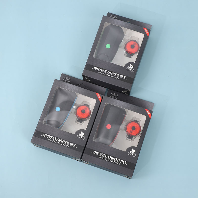 블랙 + 블루 가장자리