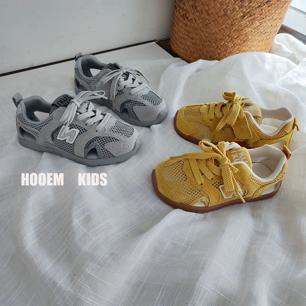 Детская дышащая спортивная обувь с одинарной и двойной сеткой, весна 2025 года, новый стиль, моральная обувь для девочек, повседневная обувь на мягкой подошве для мальчиков, обувь Форрест Гамп