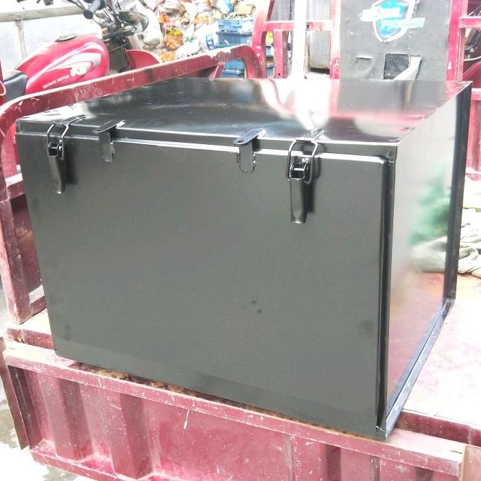 Caja de herramientas de camión de acero grueso gran tamaño Dongfeng Jianghuai Futian Jiefang Heavy Truck Shaanxi Automobile Carry External Case