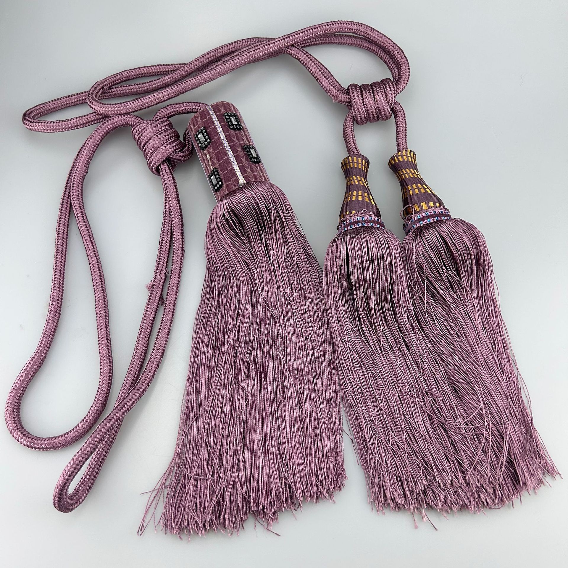 Correa de cortina de promoción transfronteriza bola colgante bola única bola doble accesorios nuevos accesorios de borla colgantes chinos cordón stock