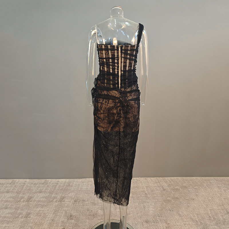 Sofisticato abito bustier in pizzo con corsetto, rete trasparente e vita alta – Elegante abito midi a trapezio per serate e occasioni speciali_voghion.com