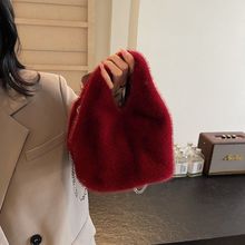 2025秋冬新款仿貂毛毛包仿皮草包包女潮流斜挎包手拎包毛绒手提袋