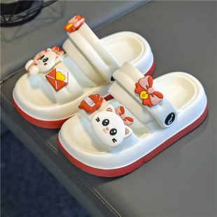Baby Sandals Summer 2025 New Toddler Croc Shoes Children's Ultra-Lightweight Girls Little Princess Anti-Slip Beach Shoes