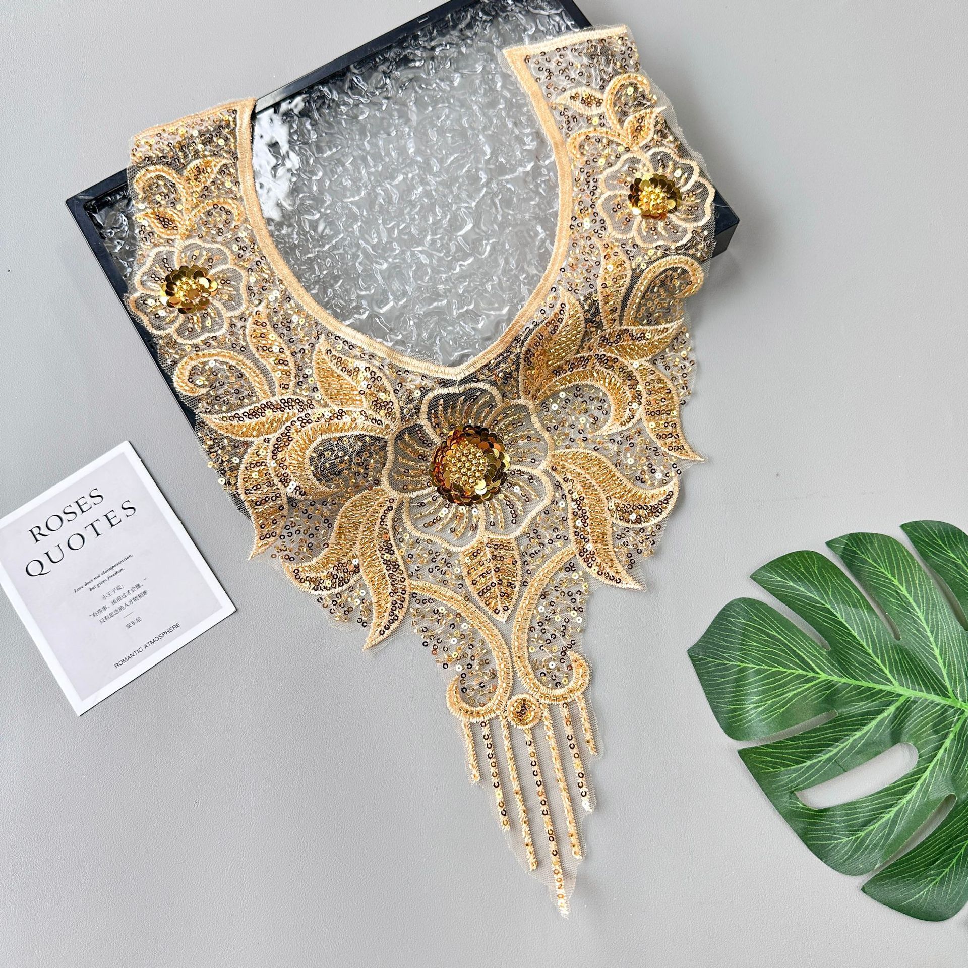 金色重工手工钉珠亮片布贴服装礼服演出服装饰配件贴花前领布贴