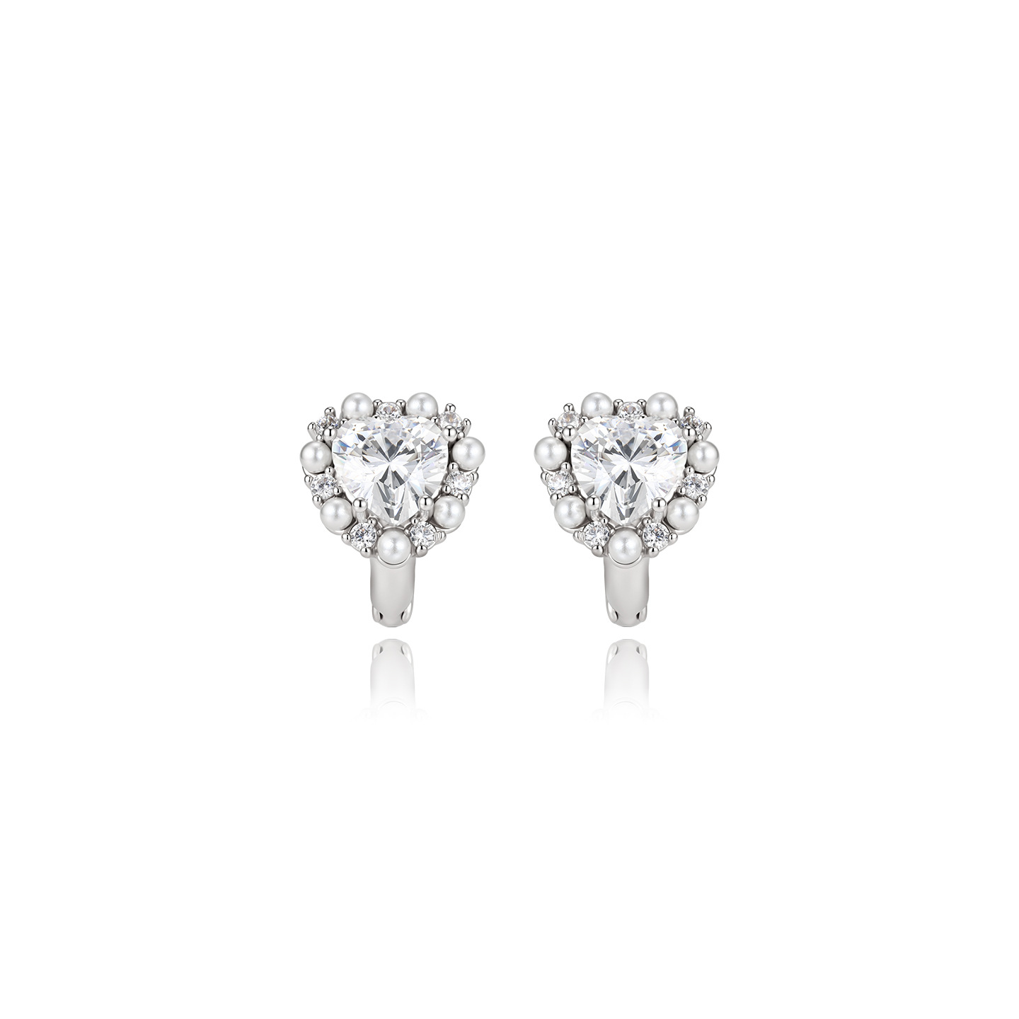 Xuping simple perla amor orejas de aleación de cobre chapado blanco elegante temperamento europeo y americano orejas transfronterizas al por mayor mujeres