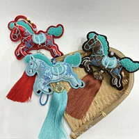 Новый 2026 sachet кисточка кулон зодиака лошадь ветвь погремушка кулон кисточка автомобильный кулон домашнее украшение