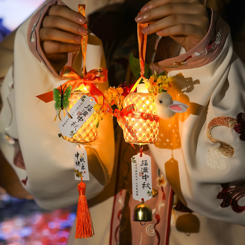 中秋节灯笼竹编玉兔花灯儿童手提户外古风发光小兔子成品挂饰批发|undefined