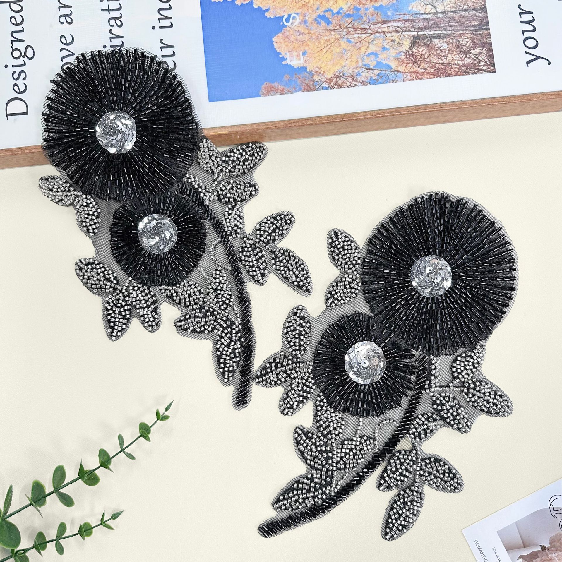 Guangzhou cuentas negras bordadas flores accesorios de ropa DIY parche de decoración vestido de boda bolsas zapatos parches sombreros