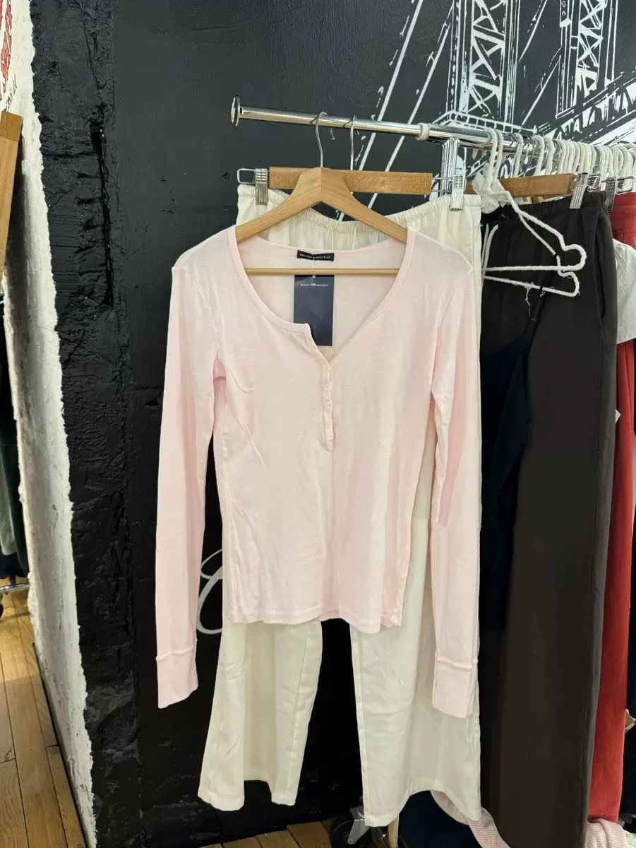 Fuchsia base body-friendly long-sleeve with a round collar
