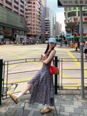 复古格子连衣裙女夏季气质收腰背心裙设计感小众不规则A字裙长裙