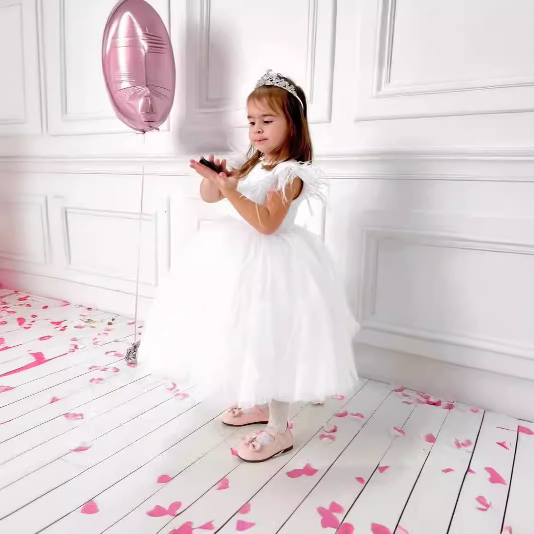 Abito da principessa per bambine Mother & Kids con maniche in tulle effetto piuma, costume da spettacolo, abito formale per bambina, abito da damigella d'onore._voghion.com