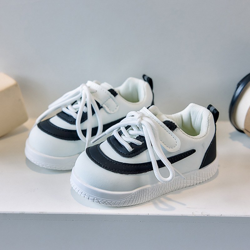 2025 nueva tendencia baja zapatos infantiles zapatos bebés zapatos deportivos casuales zapatos de skate transfronterizos
