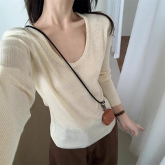 韩系简约U领细羊毛针织衫上衣女秋季新款百搭休闲长袖打底毛衣潮