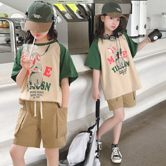 女童套裝夏季2024新款大兒童薄款洋氣休閒兔子T恤工裝短褲兩件套8