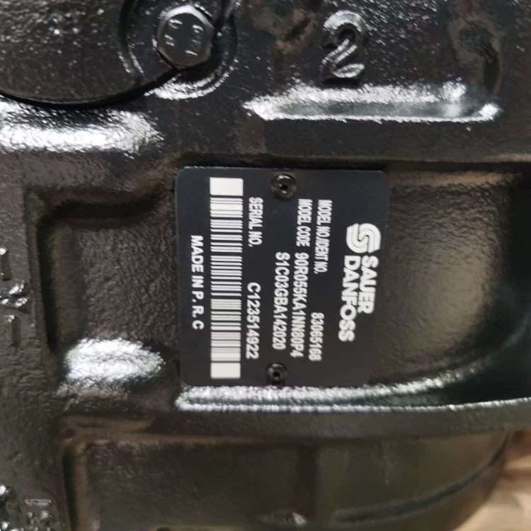 Гидравлический поршневой насос Danfoss 90R055KAINN80P4SICO3GBA142020 90R180KA1NN80TM