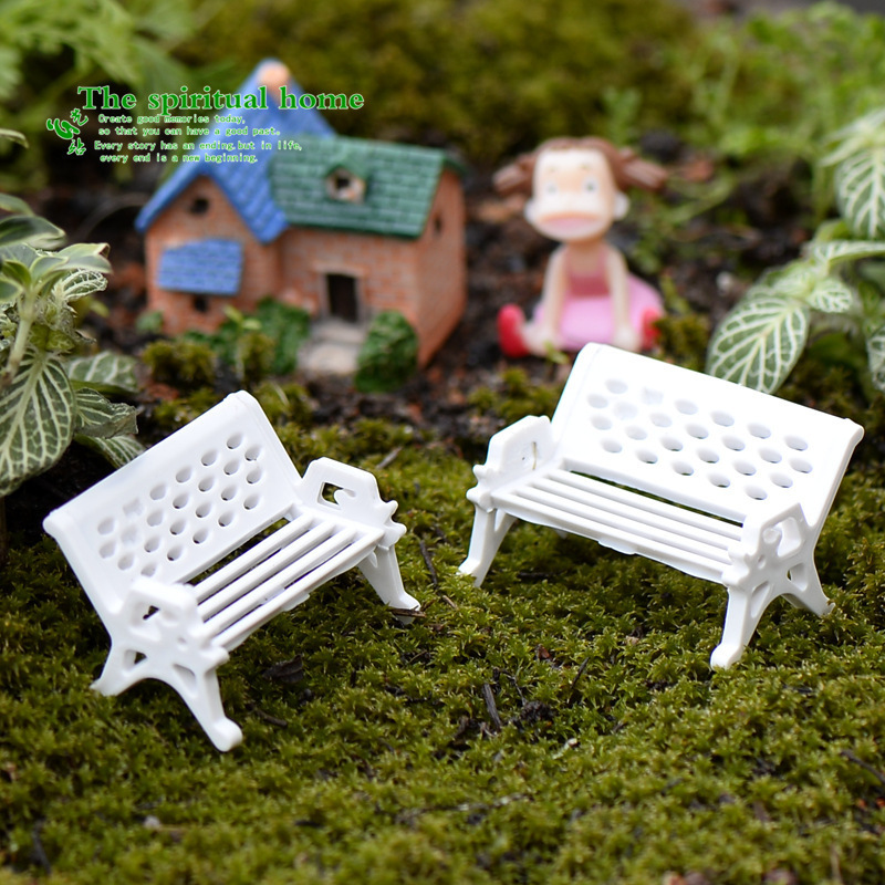 Moss Micro Landscape Simulation White Bench Park Seat DIY Decorations Hanging Accessories Outdoor Landscaping Small Ornaments