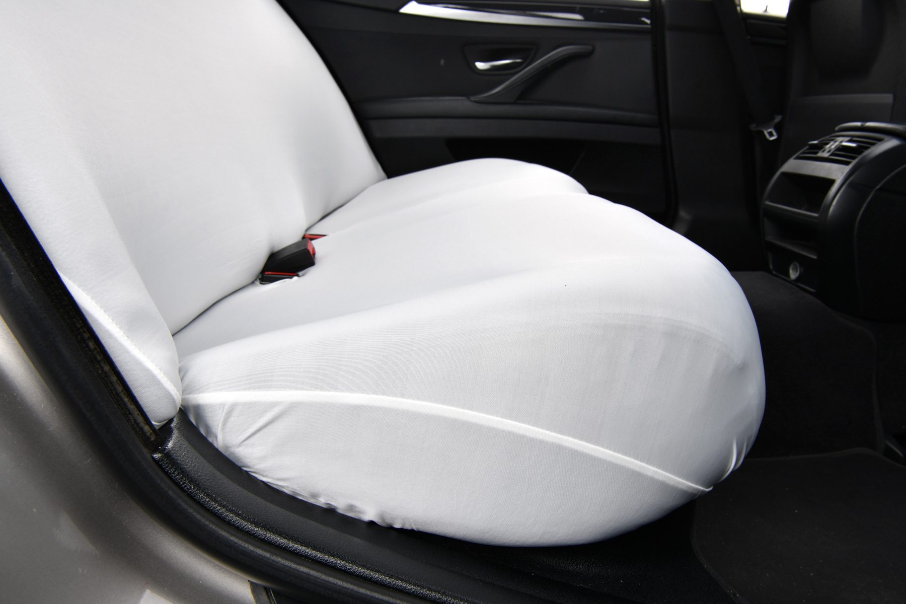 Elastic car cooling rear seat cushion cover, ice silk backrest seat cushion integrated seat protector, universal fit