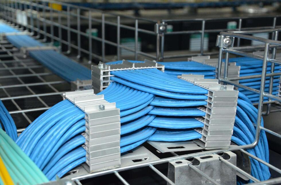 供应通信电缆  通讯电缆设计  通信规划  通讯机房搬迁