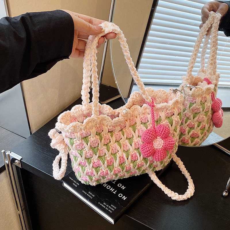 Bolsos frescos y dulces de tejido extranjero, bolsas de hombro de alta capacidad, bolsas de almacenamiento personales de viaje diario. image 10