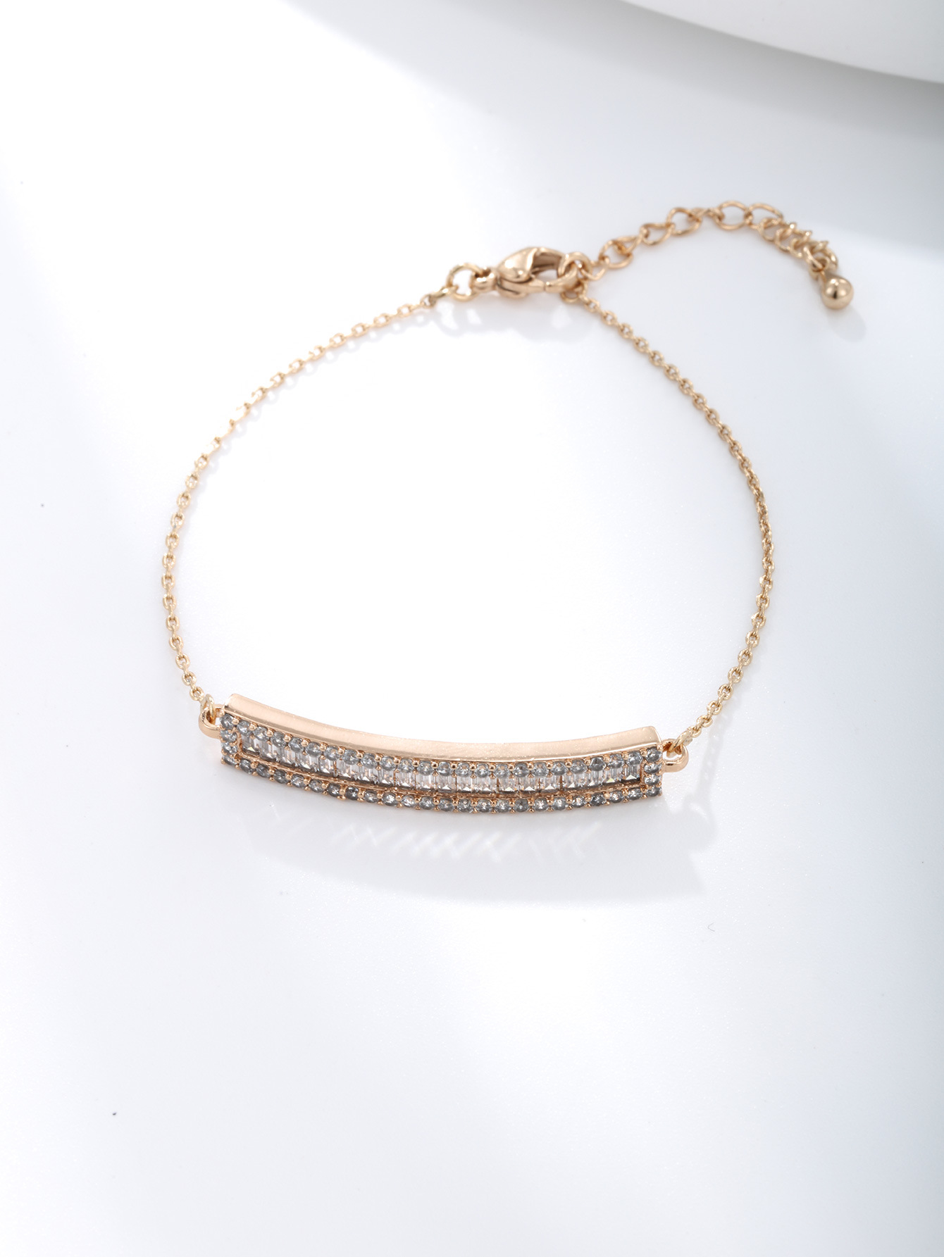 InsFeng nuevo super inmortal amor pulsera bordilla nicho femenino universal lujo ligero alta sensación joyas de aleación al por mayor