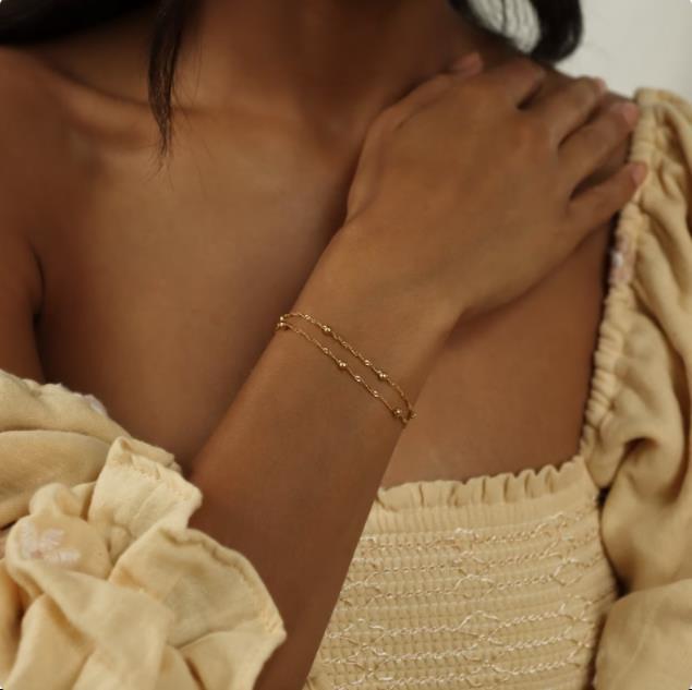 retro elegant accessory
