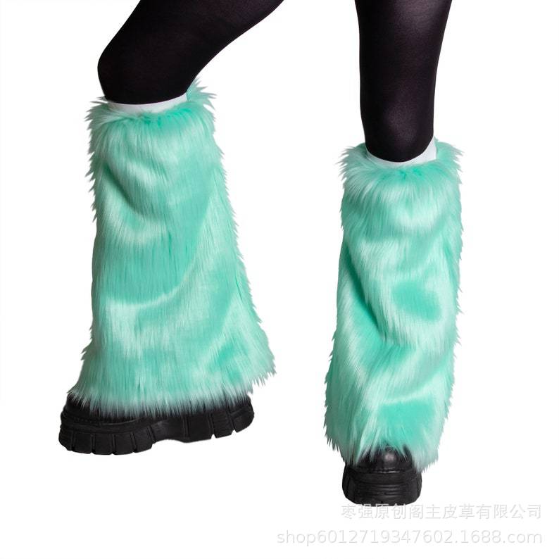 2023 calcetines peludos de la pierna calcetines lindos de la pila de Lolita calcetines de Terry JK calcetines de la pantorrilla de La felpa calcetines del invierno espesados a prueba de frío