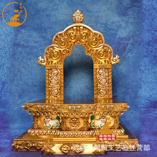 Bronze gilt boutique Buddhist shrine Buddhist table base Xizang Buddhist hall Seiko carving ornaments 15 inch Buddha table King Kong