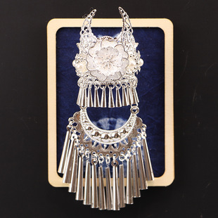 Wholesale Guizhou Qianhu Miao Village Cultural and Creative Miao Crown Refrigerator Magnet Miao Headdress Tie-Dye Refrigerator Magnet Miao Silver