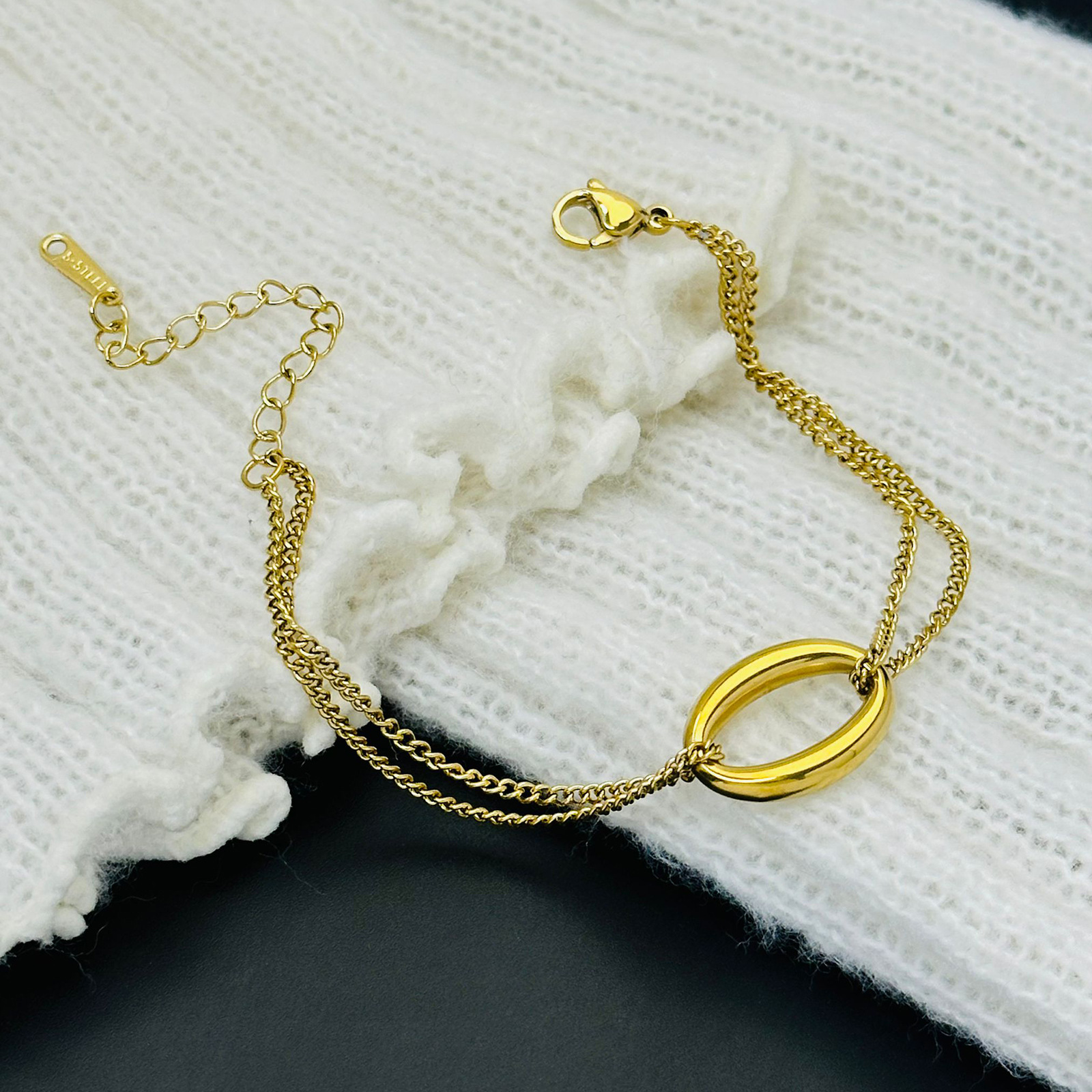 Anillo de doble capa no desvanecerse nicho de diseño francés pulsera mujer nueva retro red joyas de mano al por mayor