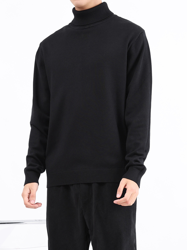 Suéter de cuello alto de hombre otoño y invierno 2025 nuevo estilo camiseta de punto de color sólido cálido con camiseta de base para hombres