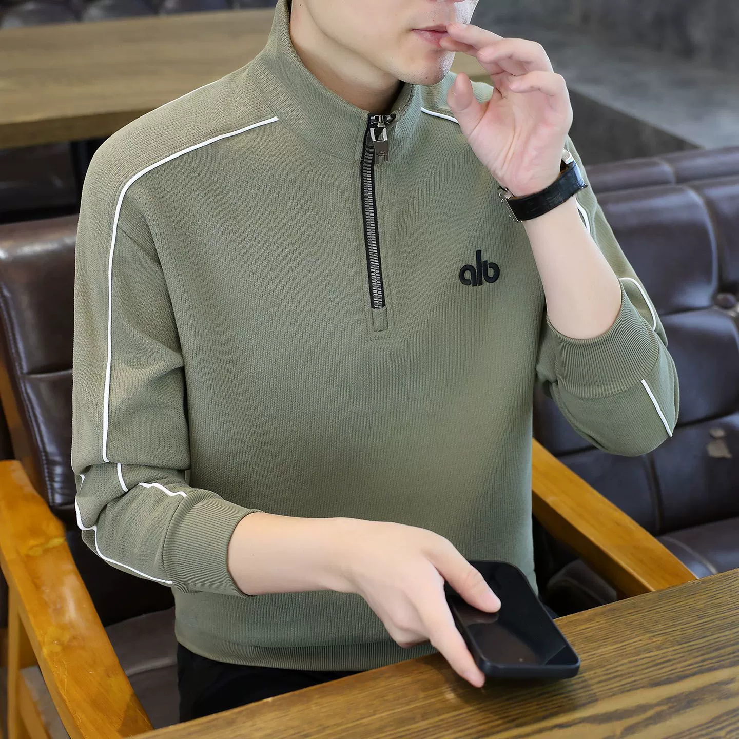 Men's winter cap, keep warm camouflage vest, jacket sleevless for elementary school students