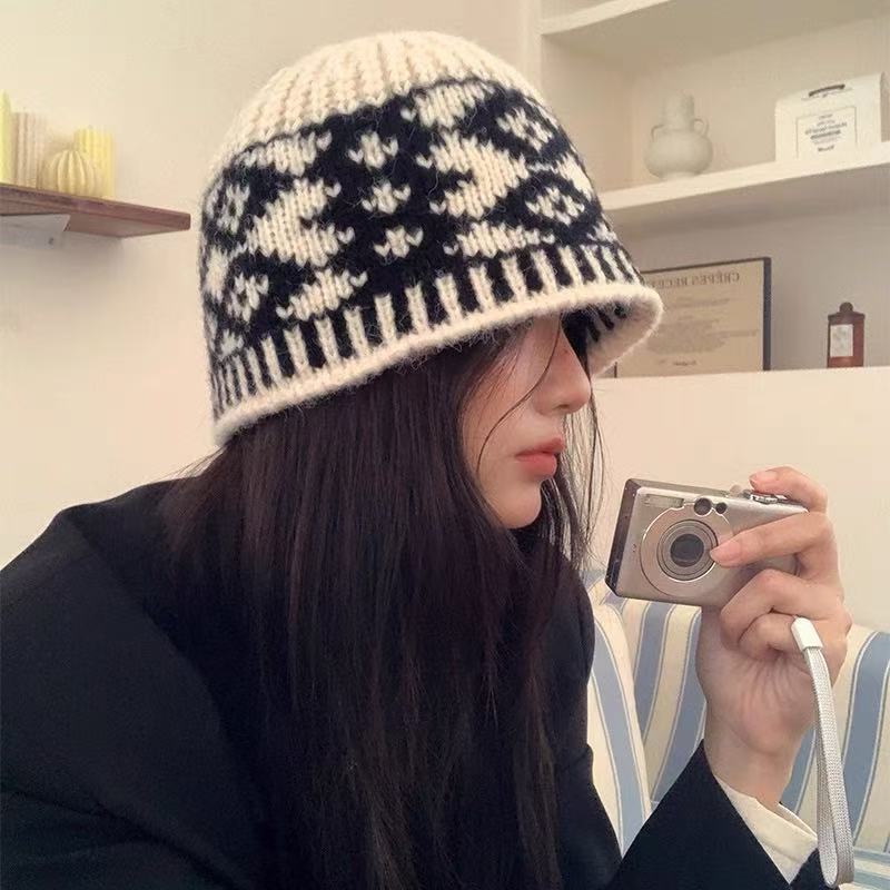 手工大头围毛绒针织帽显脸小帽子女韩版毛线帽保暖护耳帽可斜挎帽|undefined