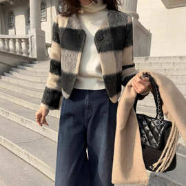 韩国chic 冬季法式v领一粒扣夹棉里格纹毛呢短款外套