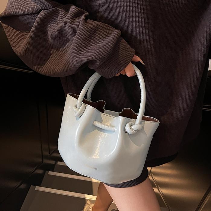 Nube plegada hija bolso de balde para mujeres 2025 nueva moda versátil bolso de hombro transfronterizo bolso de mano para mujeres