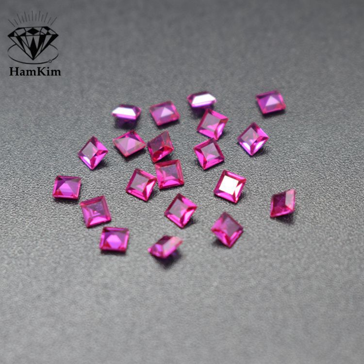 正方 红刚玉车平