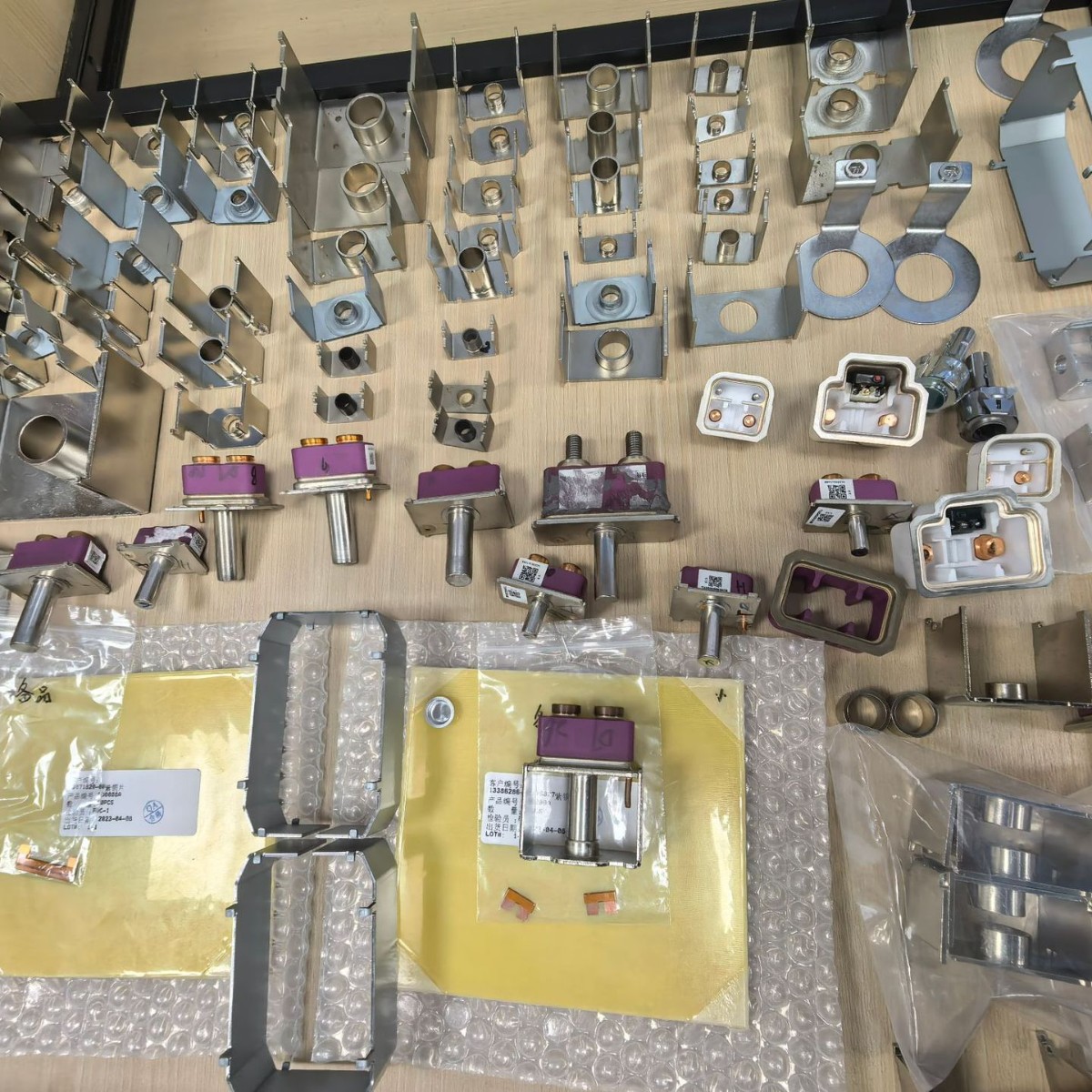 汽车专用冲压零配件金属冲压件五金配件加工工程机械汽车冲压配件