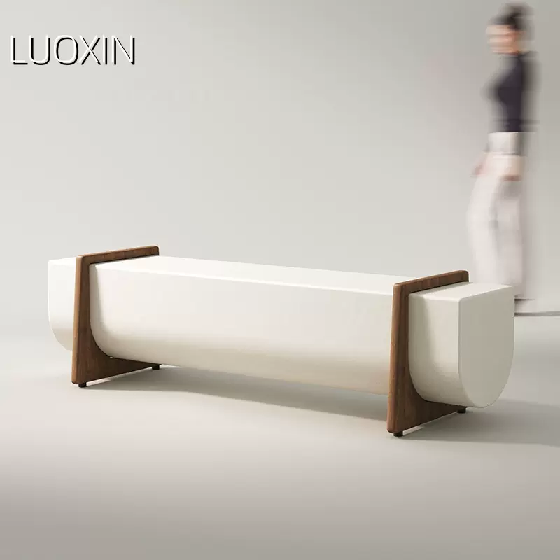 设计师创意实木长条凳茶室休闲凳样板间酒店售楼处商场休闲异形凳