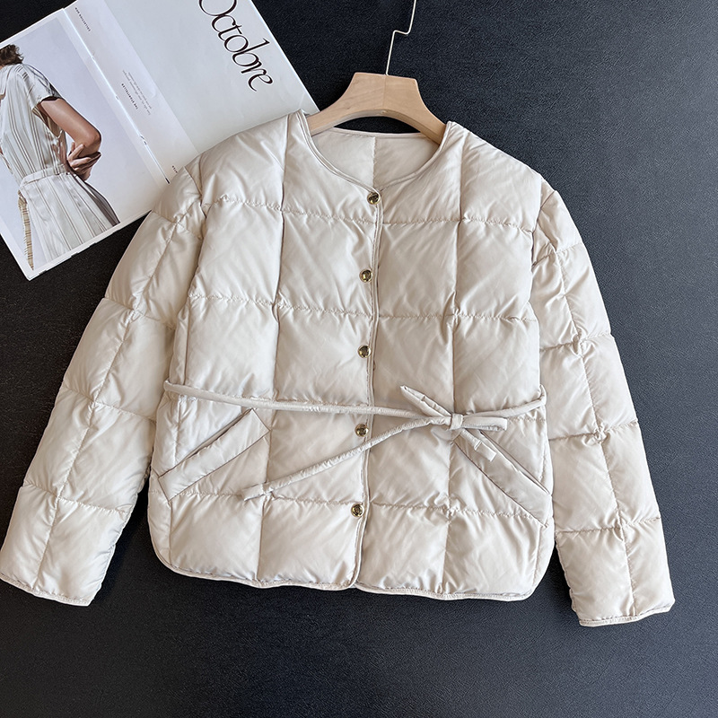 柜上1.4w+90安心白鸭绒系带收腰羽绒服圆领短款面包服女冬
