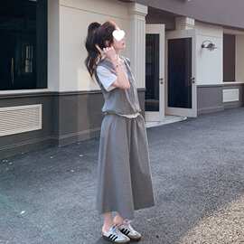 大码夏季设计感短袖套装裙女遮肉显瘦休闲半身裙三件套胖300斤