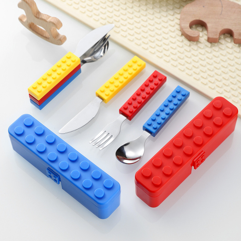 Amazon ビルディングブロック子供用ナイフ、フォーク、スプーンクリエイティブスプライス可能な洋食器かわいい楽しいベビーフォークとスプーンセット卸売|undefined