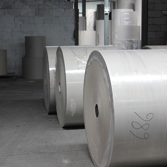 供应各个高低克重的双灰纸 单灰卡纸 400g-600g 卷筒